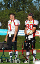 Kauden 2015 piti olla Carpelanille ja Jussi Kähöselle viimeinen. Spagettimaljaan kaksikko oli yhdessä muutaman muun veteraanipelaajan kanssa varustautunut eläköitymisen symbolein.
Kuva: Sami Ranta