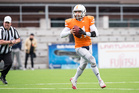Northern Lightsin pelinrakentaja Othman Al-Kubaisi juoksi sunnuntaina itse kolme touchdownia ja heitti kolme touchdownia. Yhden touchdownin 106 pisteen maali-iloittelussa teki vasta 16-vuotias Saku Kuusiniva.
Kuva: Jari Turunen