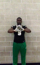 Homma hanskassa! 2014 Mulumba pelasi Chabot Collegessa. 2015 joukkue oli Diablo Valley College. Nyt JuCo-taso vaihtuu NCAA:n I-divisioonaan.